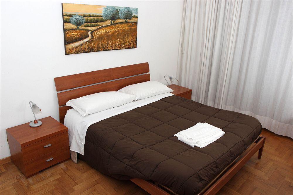 B&B A Room For Holiday Roma Esterno foto