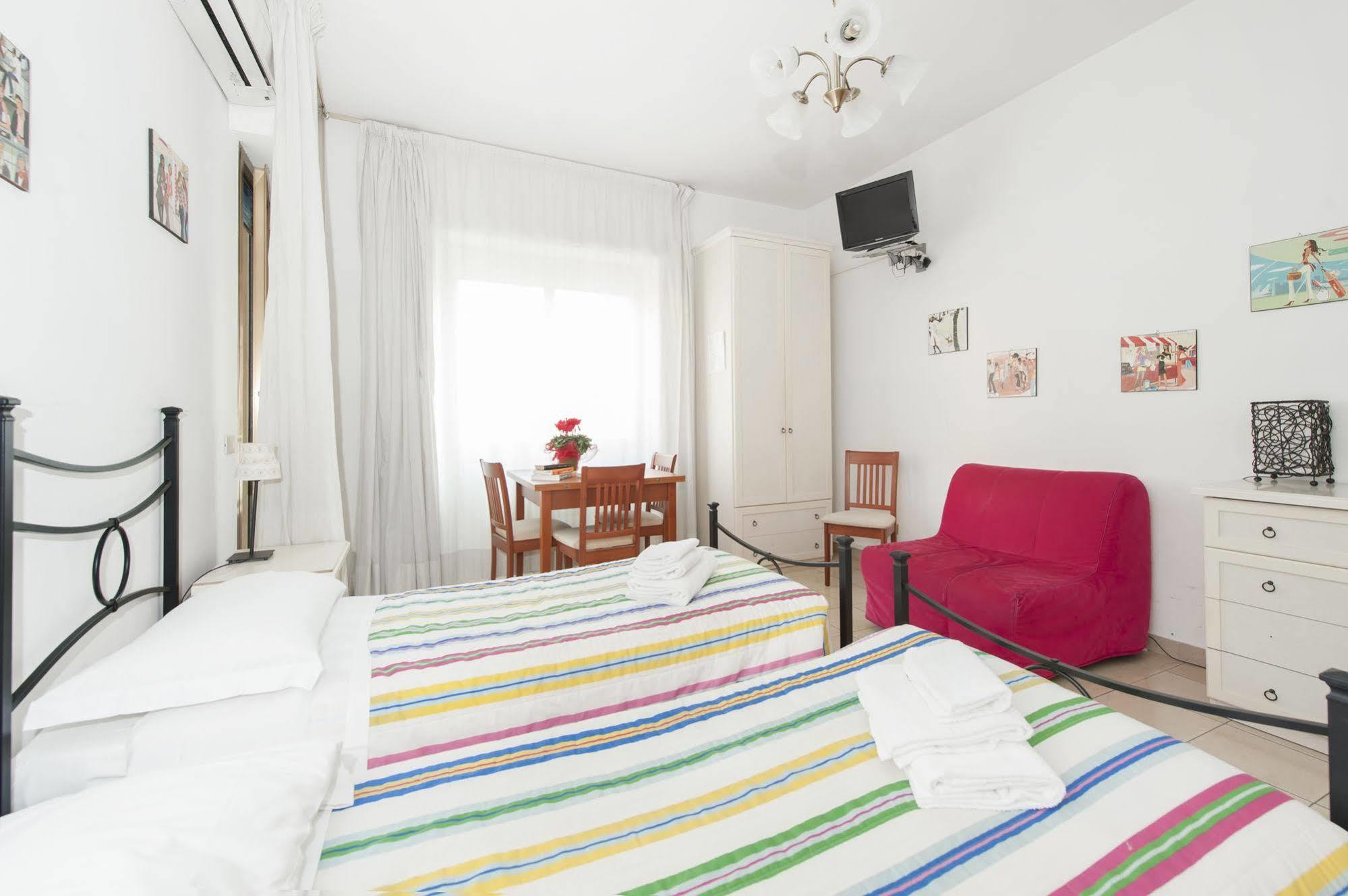 B&B A Room For Holiday Roma Esterno foto
