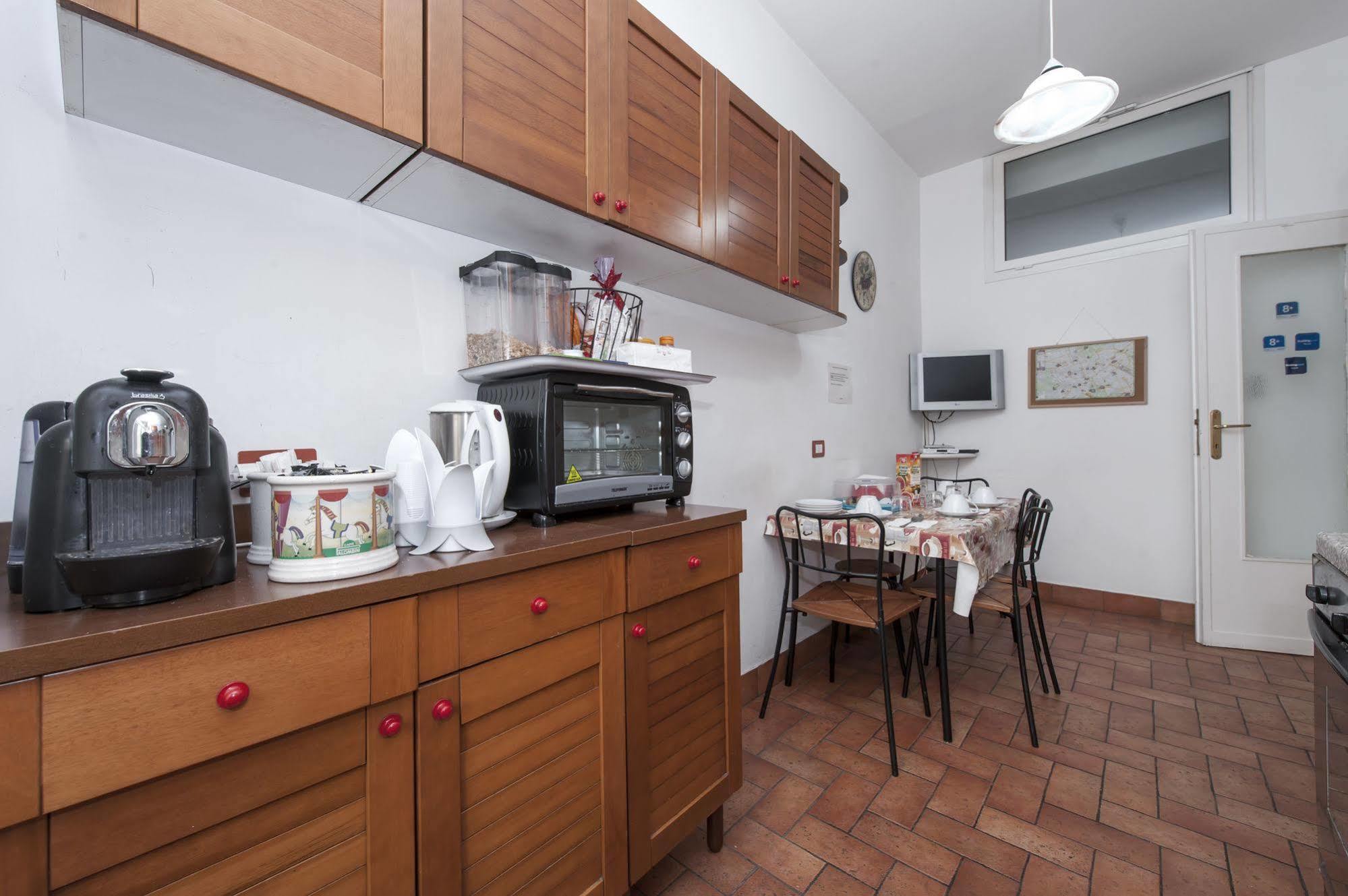 B&B A Room For Holiday Roma Esterno foto
